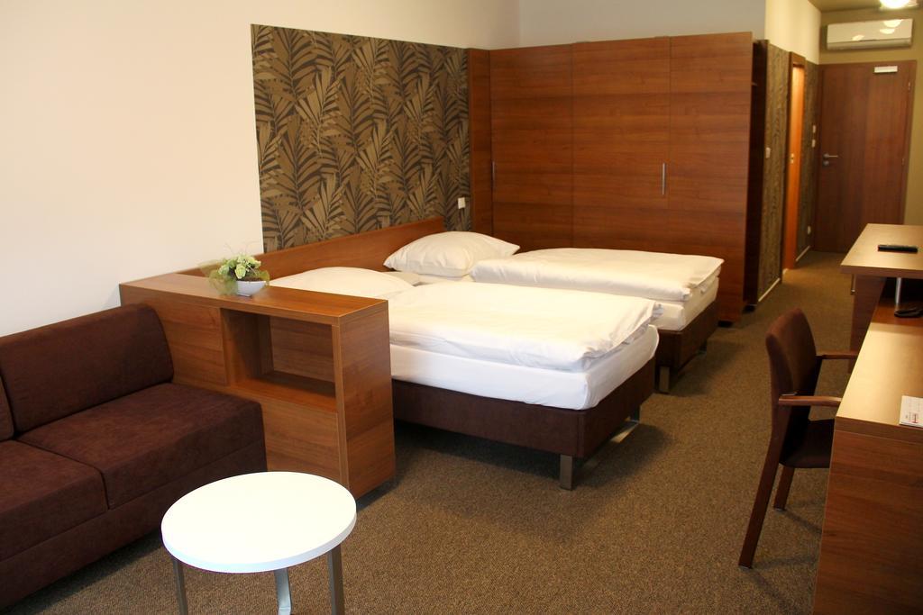 Hotel Iberia Opava Exterior photo